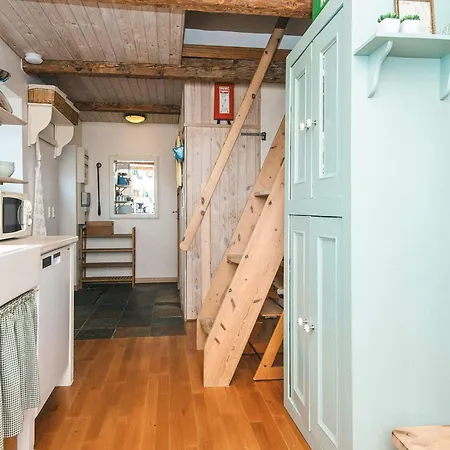 6 Person In Harbo Re Holiday home Harboor