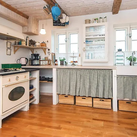 Holiday home 6 Person In Harbo Re