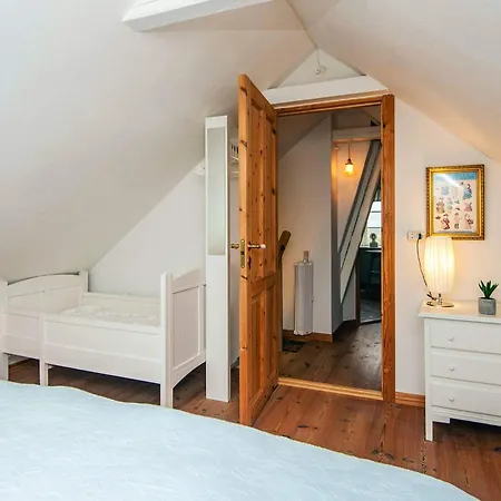 Holiday home 6 Person In Harbo Re Harboor